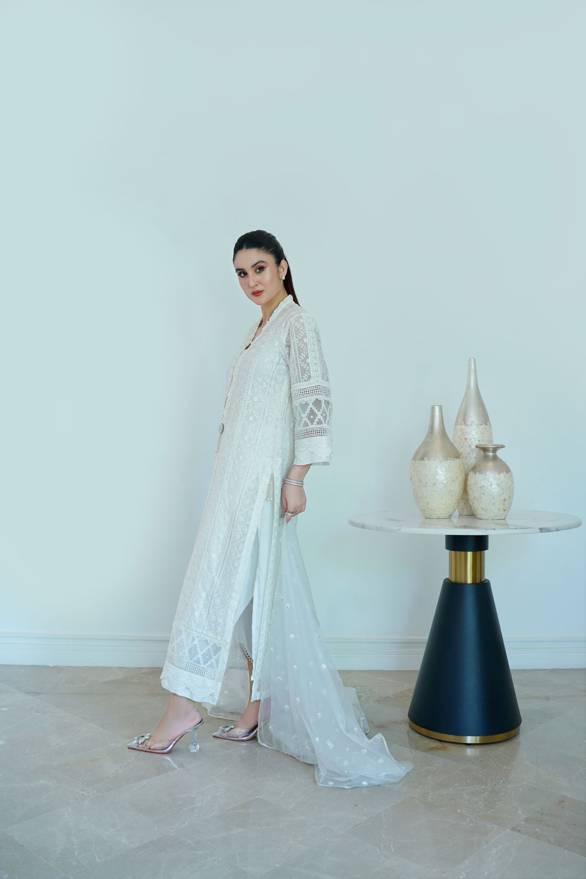 white chicken kari dress design White chicken kari kurta design