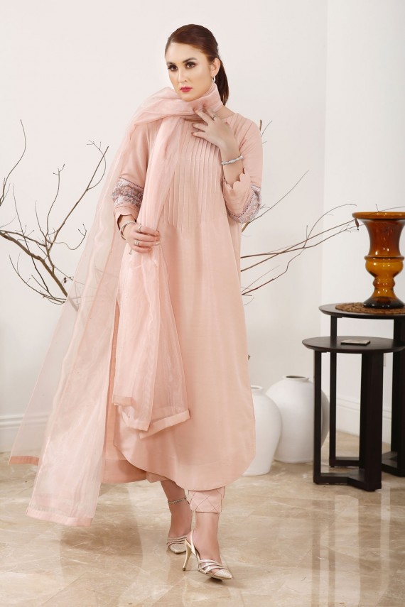 Peach Organza 1pc Dupatta.