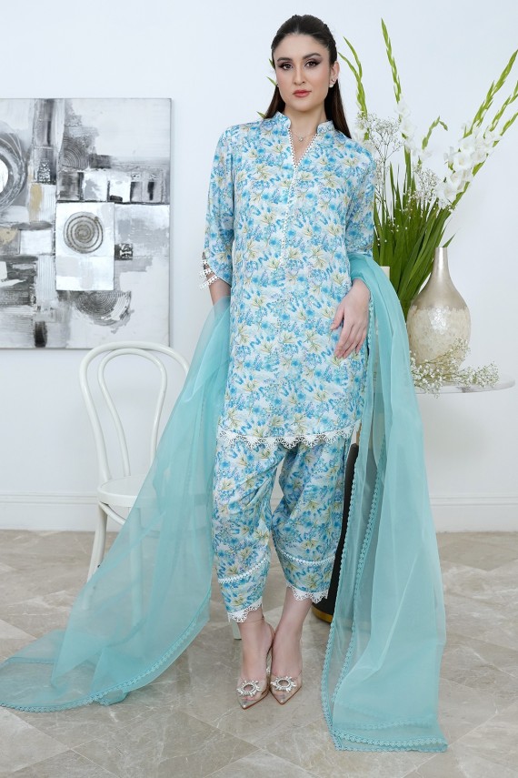 Blue floral lawn silk 2pc suit.