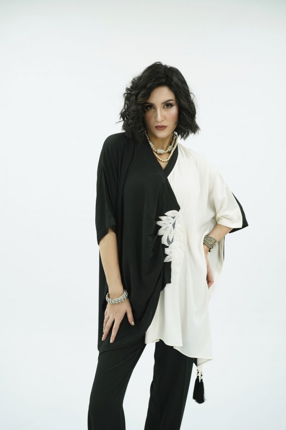 Black and white georgette 2pc cord set. 