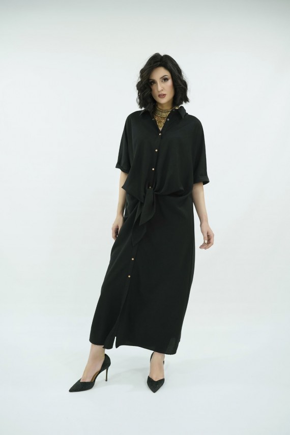 Black georgette 2pc suit.