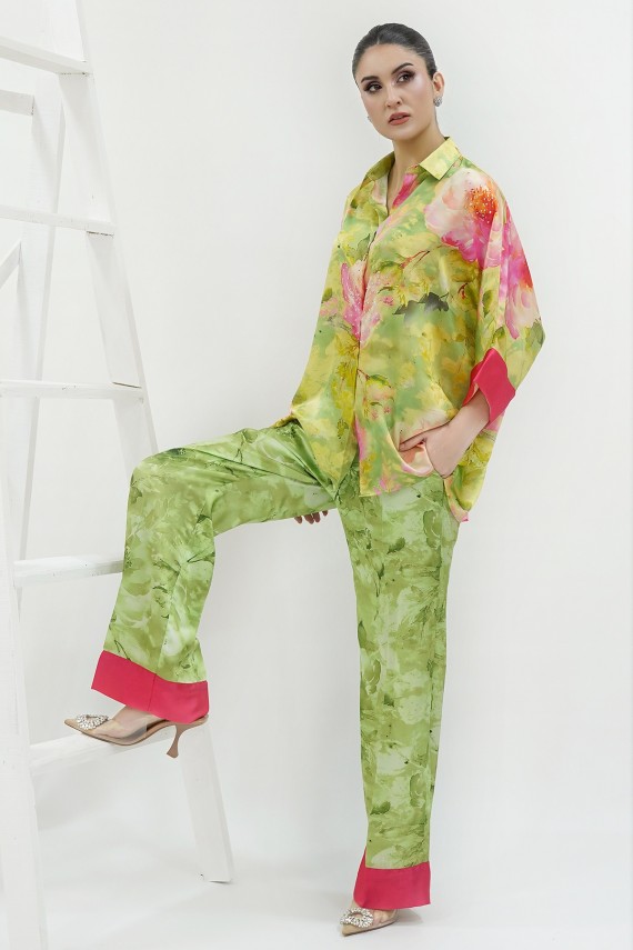 Green floral print silk 2pc suit. 